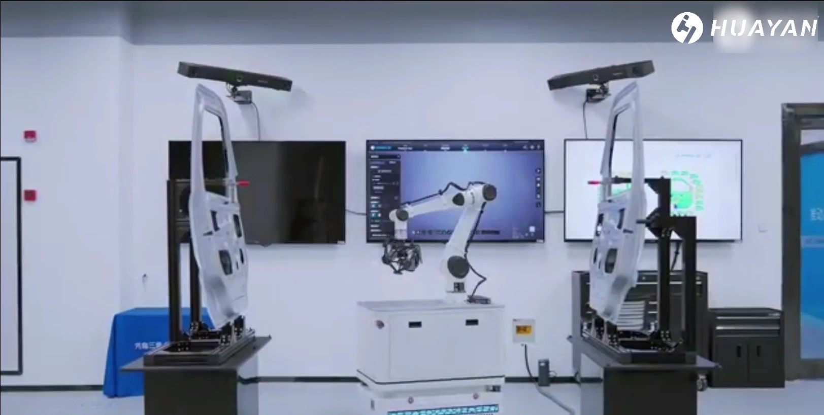Huayan Robotics — 3D-сканирование и контроль автомобильных дверей
